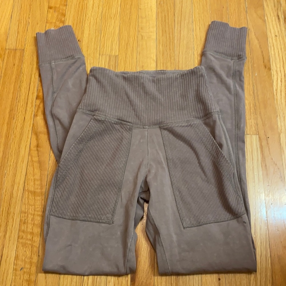 AMERICAN EAGLE XXS LEGGINGS